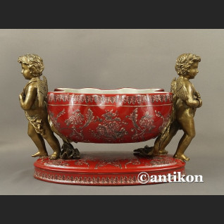 Patera barokowa z aniołami porcelana z brązem  Patera barokowa z aniołami porcelana z brązem