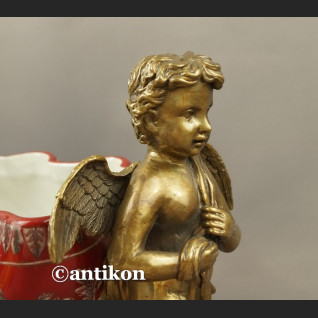 Patera barokowa z aniołami porcelana z brązem  Patera barokowa z aniołami porcelana z brązem