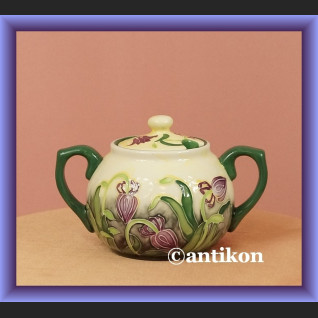 Porcelanowa cukierniczka ręcznie malowana dzwonki Porcelanowa cukierniczka ręcznie malowana dzwonki