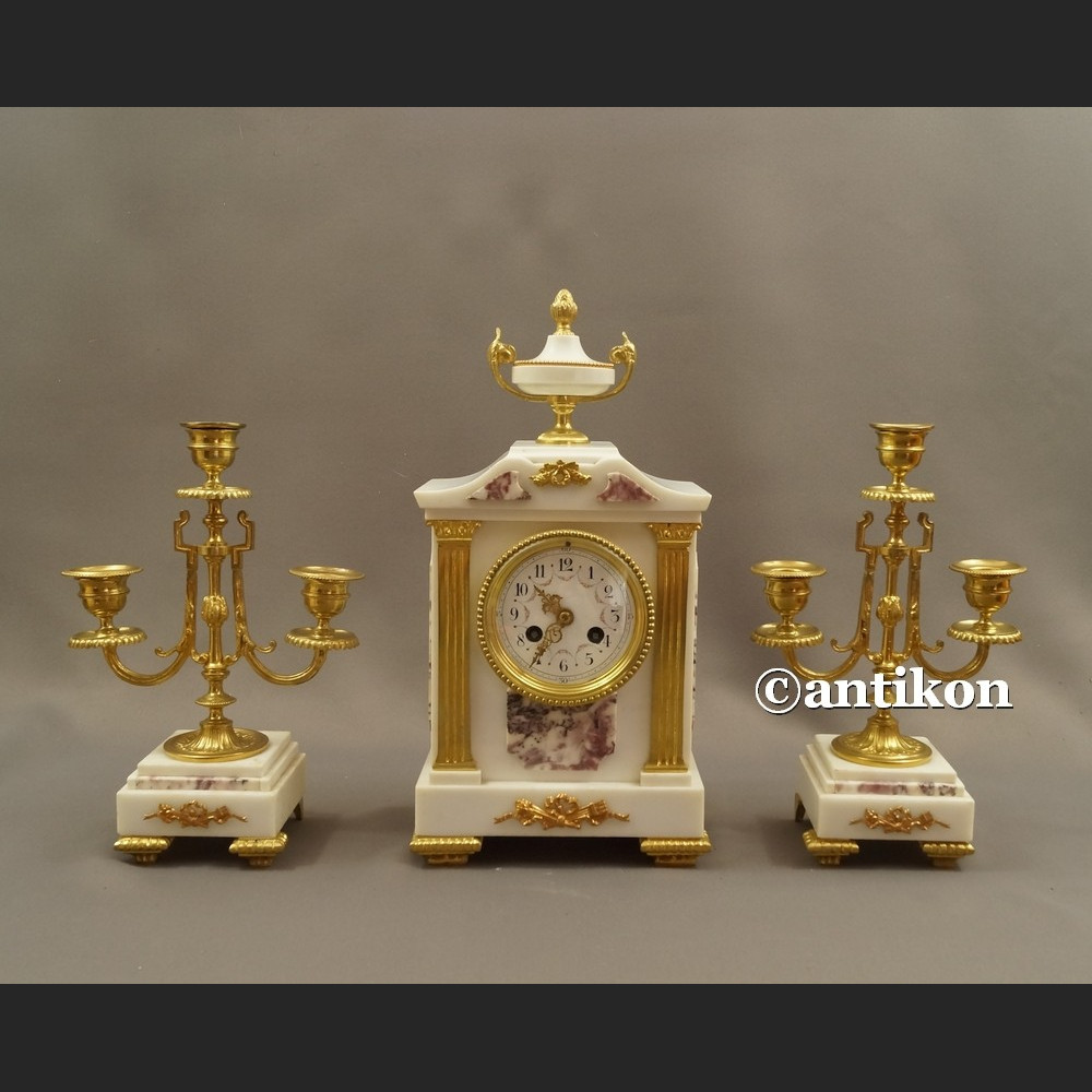 Stary zegar kominkowy ze świecznikami Francja  biały marmurowy