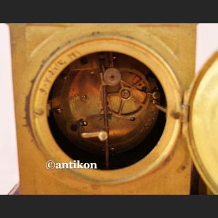 Zegar kominkowy Kowal stary francuski Zegar kominkowy Kowal stary francuski