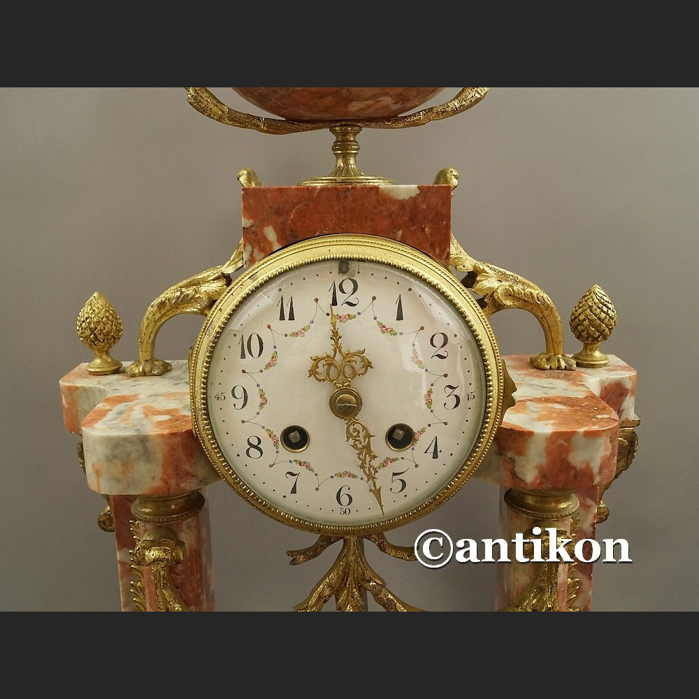 Stary zegar z różowego marmuru Francja 1900r 