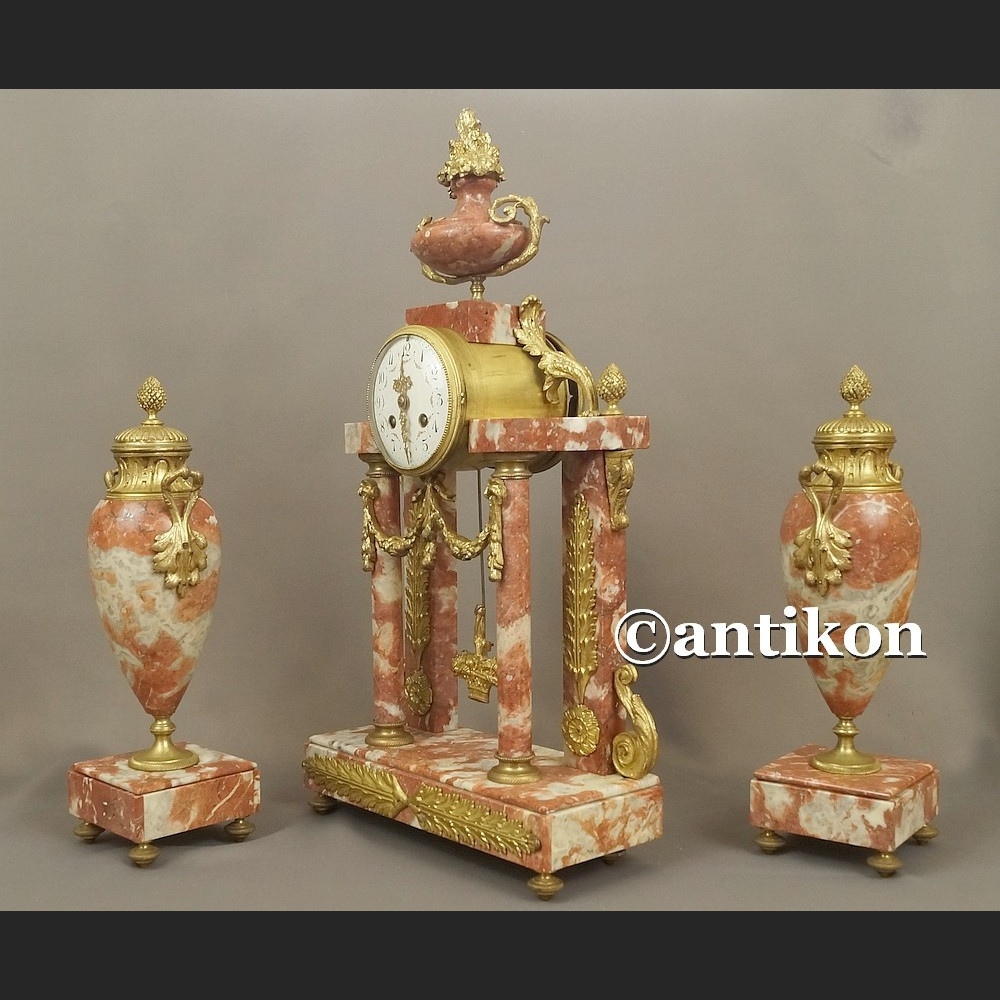 Stary zegar z różowego marmuru Francja 1900r 