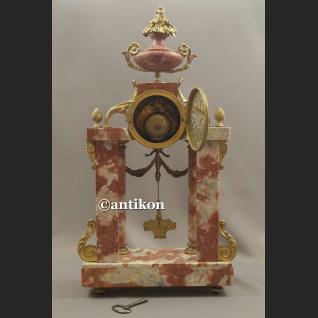 Stary zegar z różowego marmuru Francja 1900r 