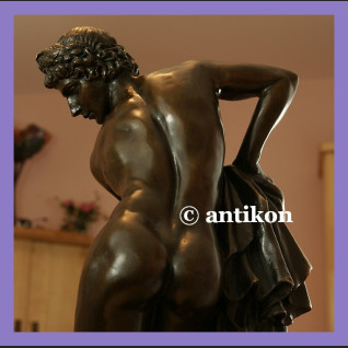 SALONOWA RZEŹBA WSPANIAŁY APOLLO OGROMNY BRĄZ