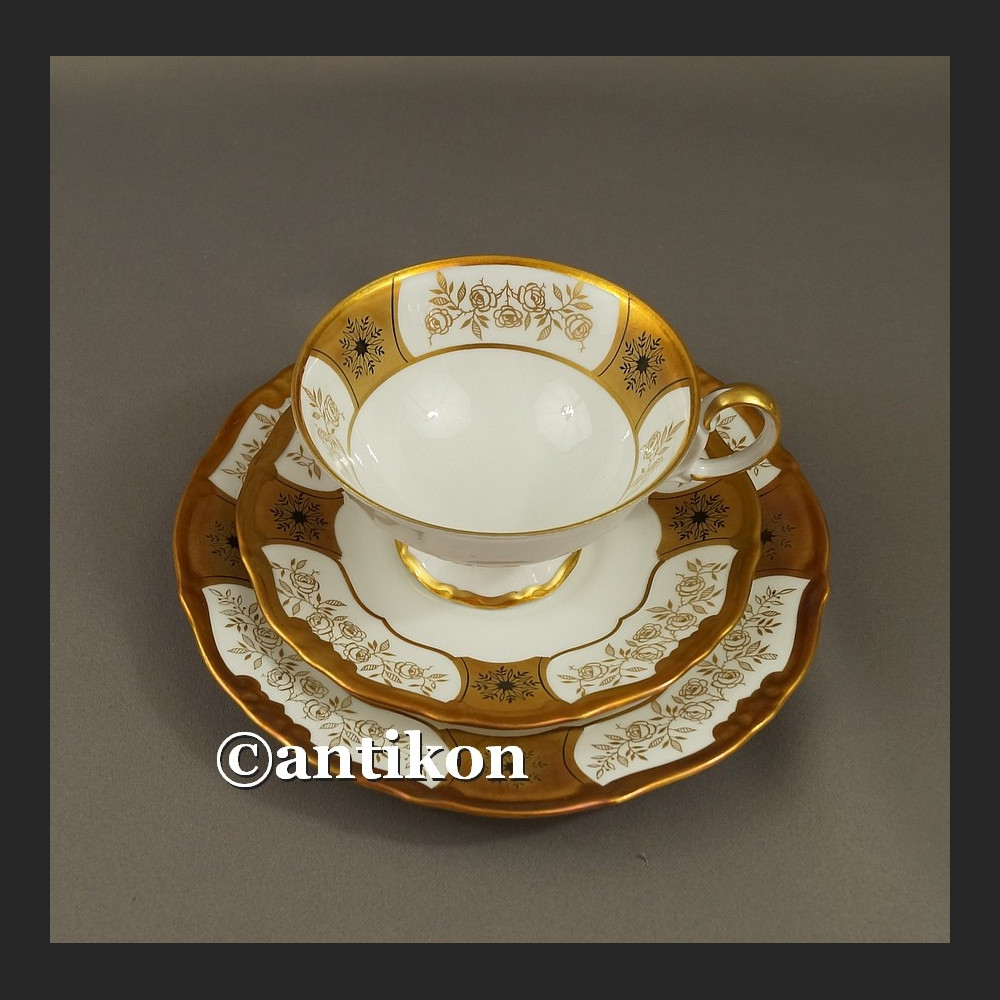 Filiżanka kolekcjonerska stara porcelana eleganckie trio Filiżanka kolekcjonerska stara porcelana eleganckie trio