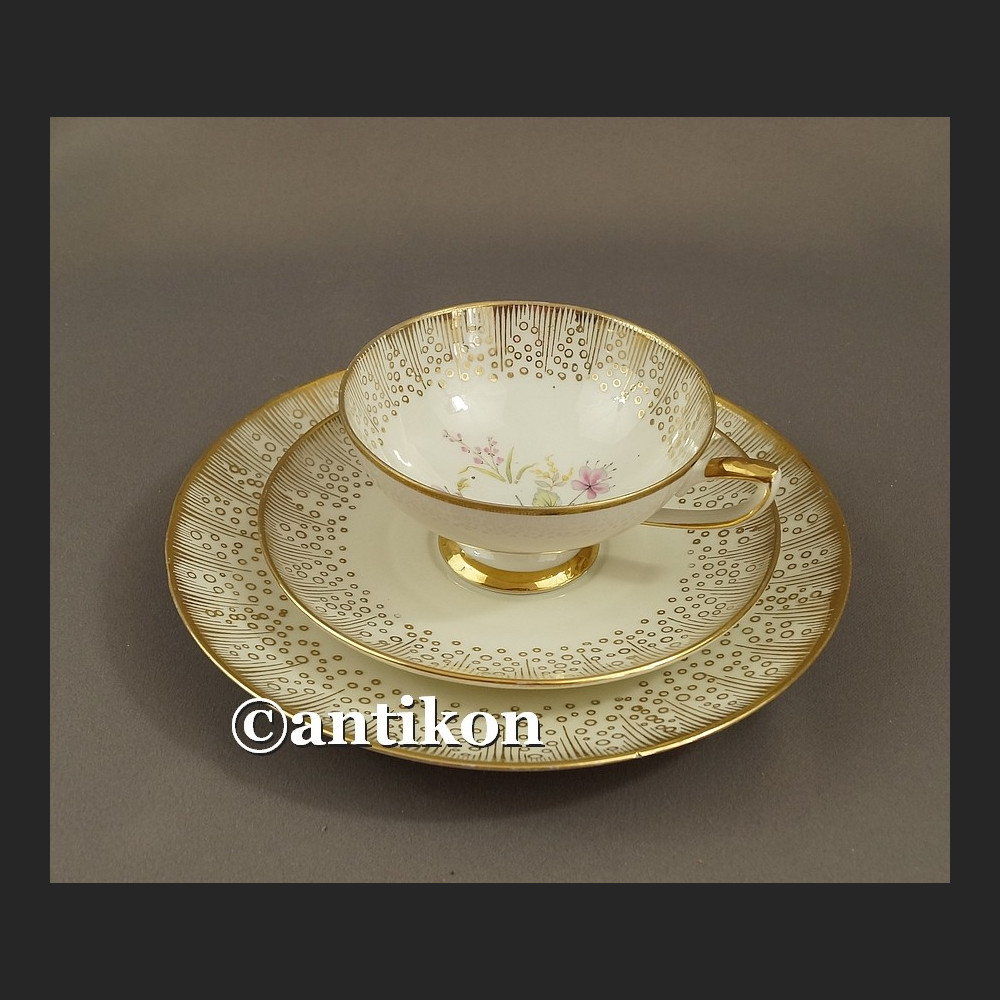 Filiżanka kolekcjonerska stara porcelana różana  śniadaniówka  trio  Filiżanka kolekcjonerska stara porcelana różana  śniadaniówka  trio