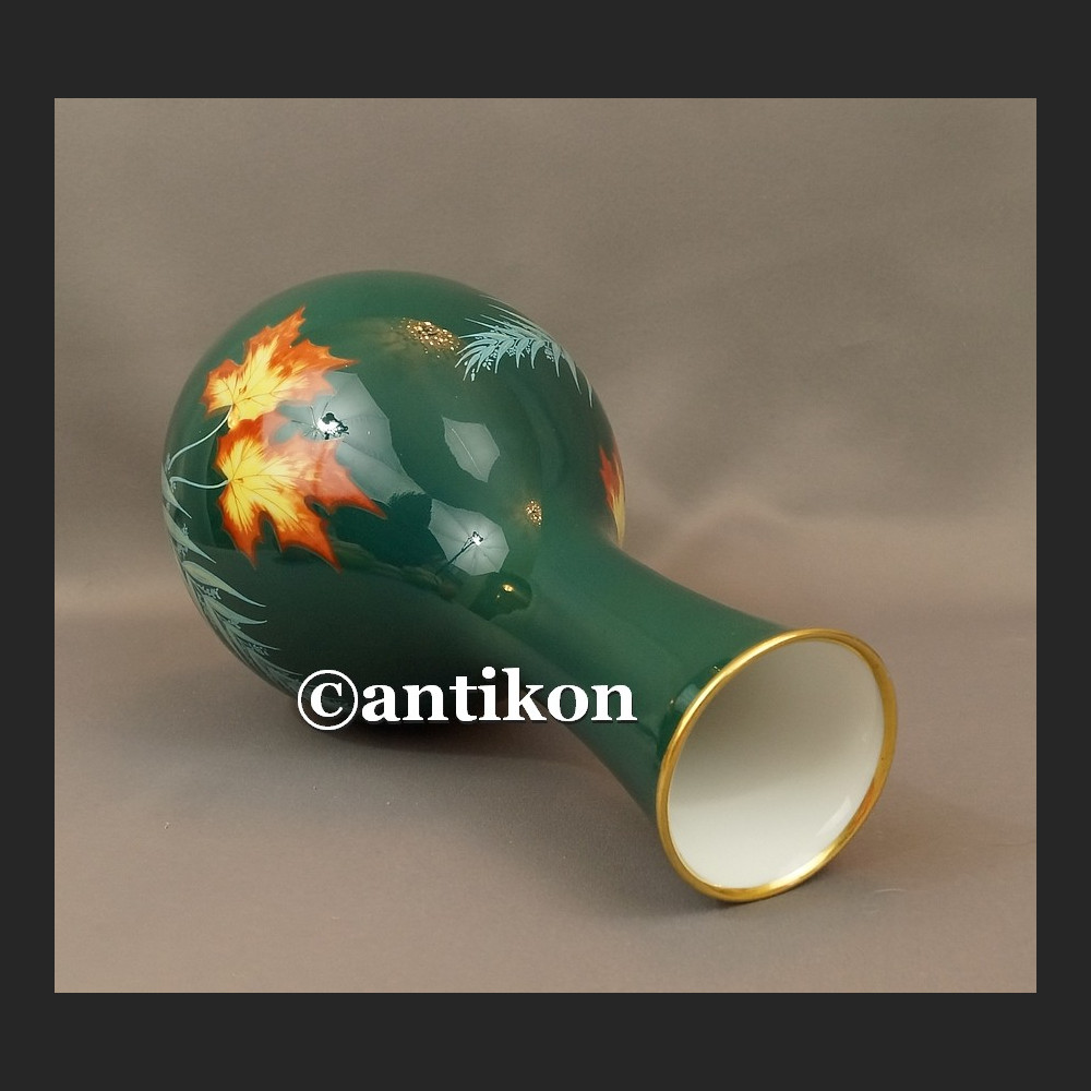 Wazon Rosenthal duży porcelanowy jesienne kolorowe liście z 1938 r. Wazon Rosenthal duży porcelanowy jesienne kolorowe liście z 1938 r.