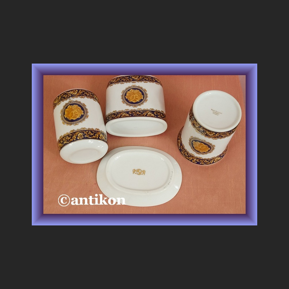 Akcesoria łazienkowe zestaw z porcelany mydelniczka dozownik kubek porcelana Limoges Akcesoria łazienkowe zestaw z porcelany mydelniczka dozownik kubek porcelana Limoges