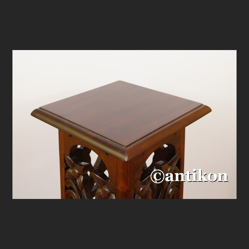 Kolumna drewniana postument wysoki stolik pod rzeźbę lub lampę Kolumna drewniana postument wysoki stolik pod rzeźbę lub lampę