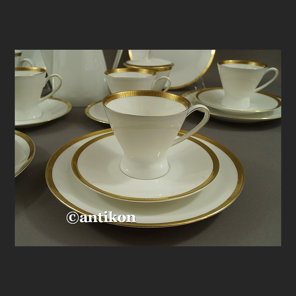 Serwis Rosenthal kawowy wyjątkowa forma klasyk z białej porcelany Serwis Rosenthal kawowy wyjątkowa forma klasyk z białej porcelany