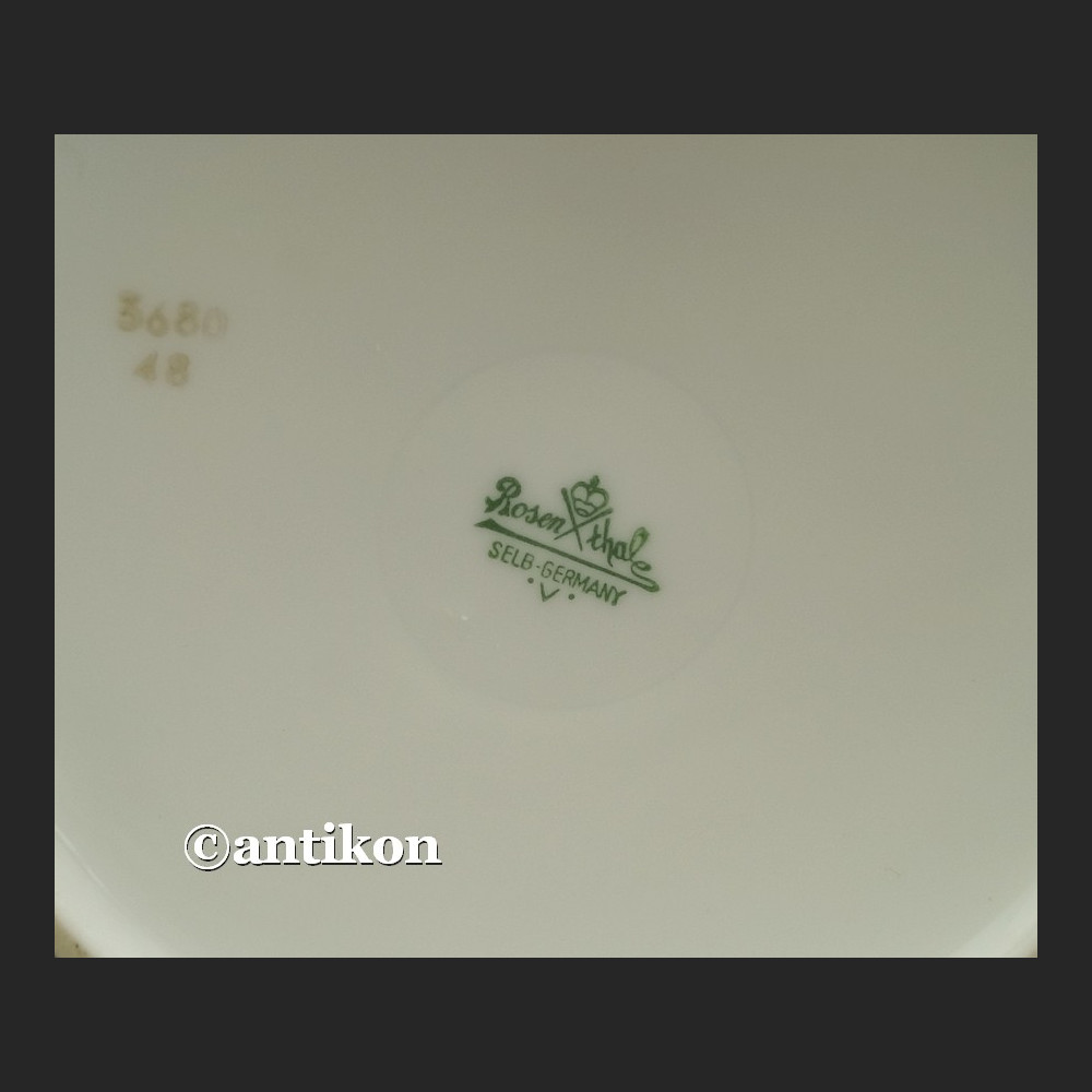 Serwis Rosenthal kawowy wyjątkowa forma klasyk z białej porcelany Serwis Rosenthal kawowy wyjątkowa forma klasyk z białej porcelany