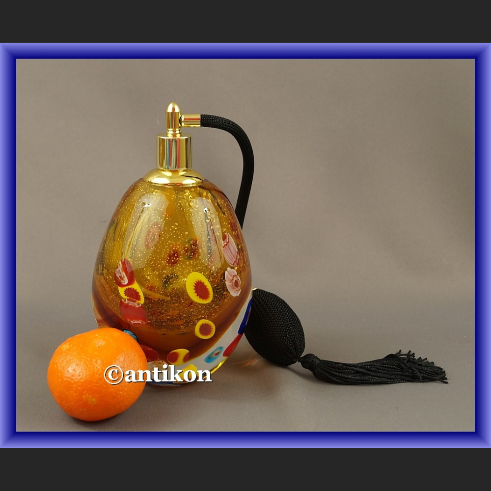 Szklana perfumetka duża butelka z atomizerem z Murano