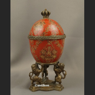 Carskie jajo szkatuła z lwami 