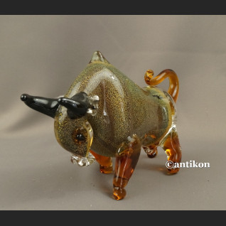 Szklana figura z Murano szklany byk symbol giełdowej hossy 