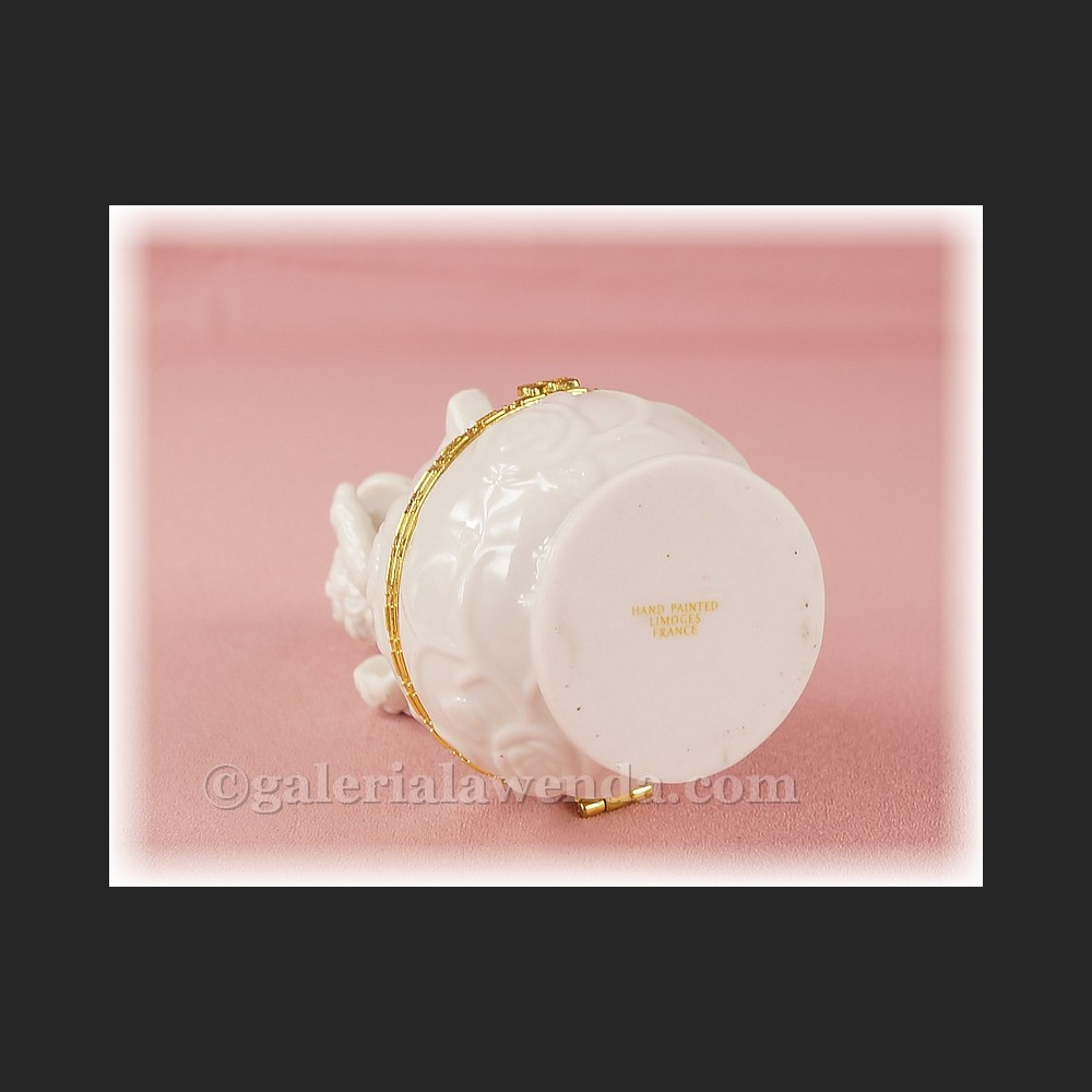 Szkatułka aniołek porcelanowa z harfą