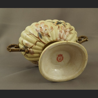 Patera porcelanowa z kolibrami w stylu japońskim Patera porcelanowa z kolibrami w stylu japońskim