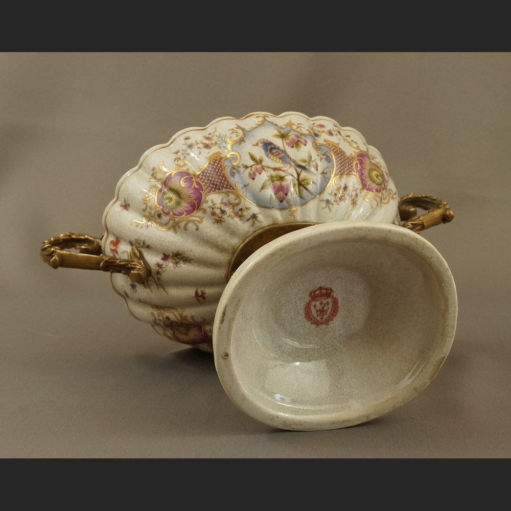 Patera porcelanowa z ptaszkami