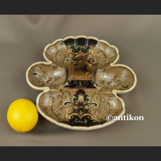 Patera z lwem kabaret porcelanowy Patera z lwem kabaret porcelanowy