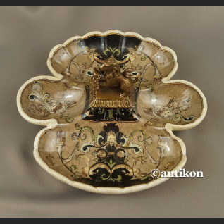 Patera z lwem kabaret porcelanowy 