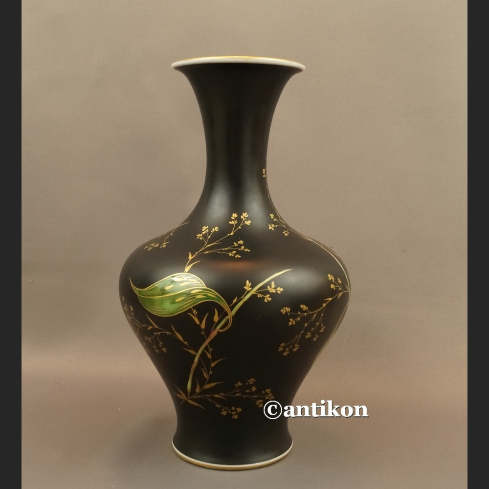 Wazon Rosenthal wielki z lilią malowany Wazon Rosenthal wielki z lilią malowany