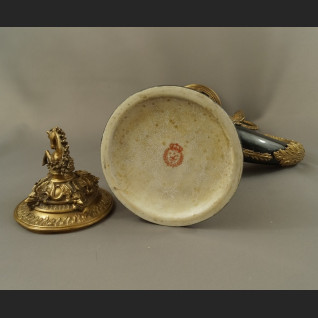 Róg obfitości wielki porcelana z brązem