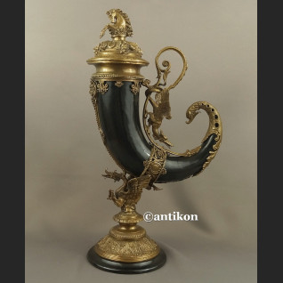 Róg obfitości wielki porcelana z brązem