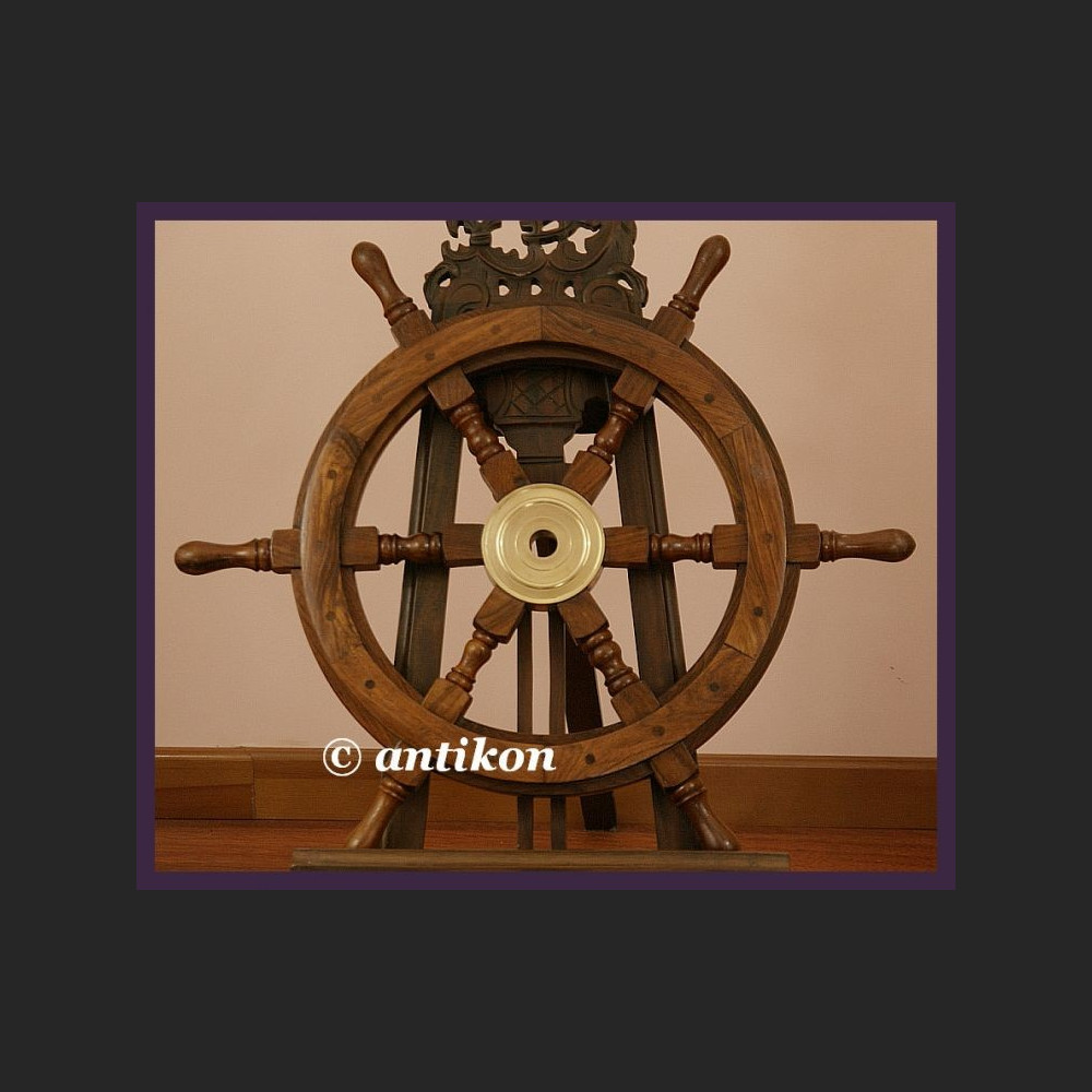 Koło sterowe duże na jacht Koło sterowe duże na jacht