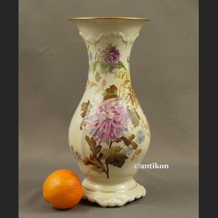 Wazon Rosenthal Pompadour  duży chryzantemy  Wazon Rosenthal Pompadour  duży chryzantemy