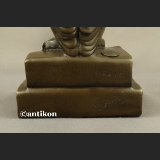 Sowa z brązu na książkach prezent dla naukowca 