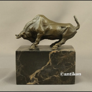 Byk z brązu statuetka giełdowego byka Byk z brązu statuetka giełdowego byka