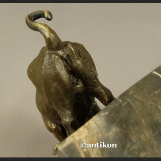 Byk z brązu statuetka giełdowego byka Byk z brązu statuetka giełdowego byka