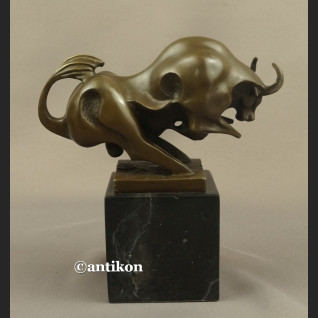 Byk rzeźba z brązu nowoczesna 