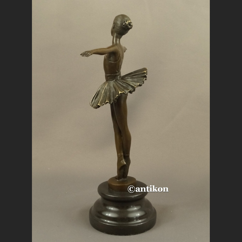 Figurka z brązu baletnica Degas 