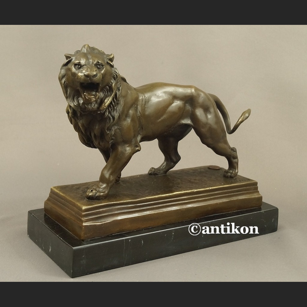 Rzeźba lew ryczący prawdziwy brąz duży sygnowany  Rzeźba lew ryczący prawdziwy brąz duży sygnowany