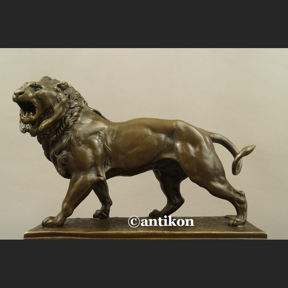 Rzeźba lew ryczący prawdziwy brąz duży sygnowany  Rzeźba lew ryczący prawdziwy brąz duży sygnowany