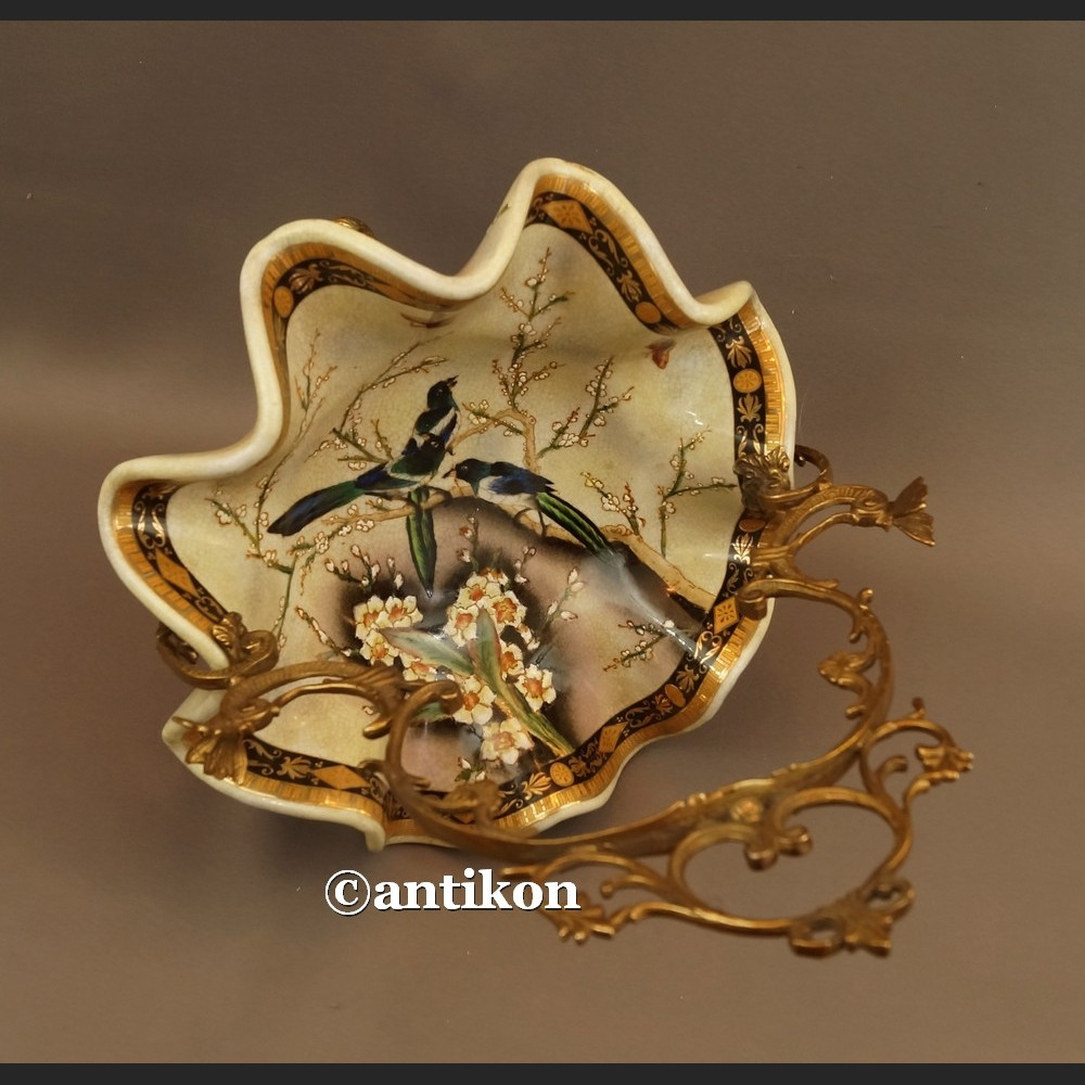 Patera na owoce koszyk porcelanowy z jaskółkami 