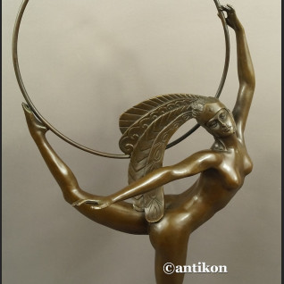 Rzeźba z brązu wysoka Tancerka z obręczą ART DECO Rzeźba z brązu wysoka Tancerka z obręczą ART DECO