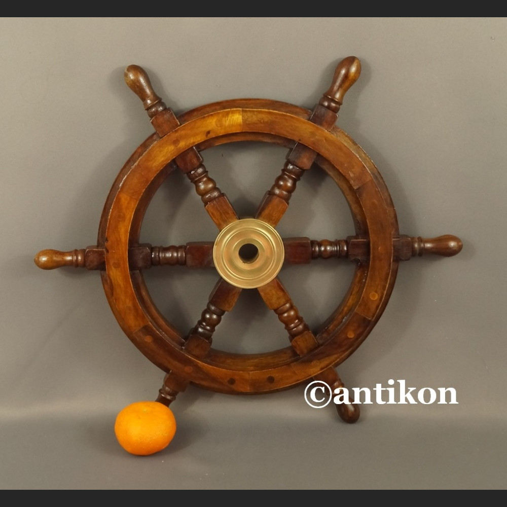 Koło sterowe drewniane na jacht średnie 