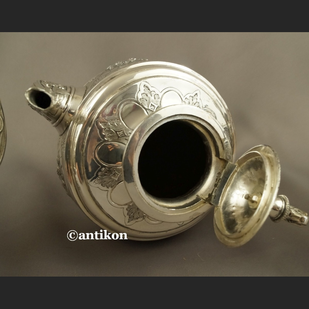 Posrebrzany serwis do kawy i herbaty A. Frenais  neobarokowy 