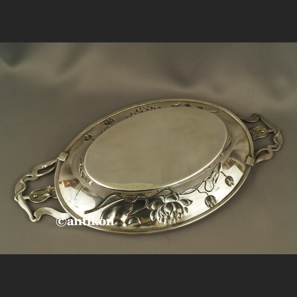 Patera secesyjna nenufary lilie wodne z początku XX w 